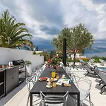 Appartement 5 Km From S Center *