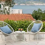 Appartement 5 Km From S Center *