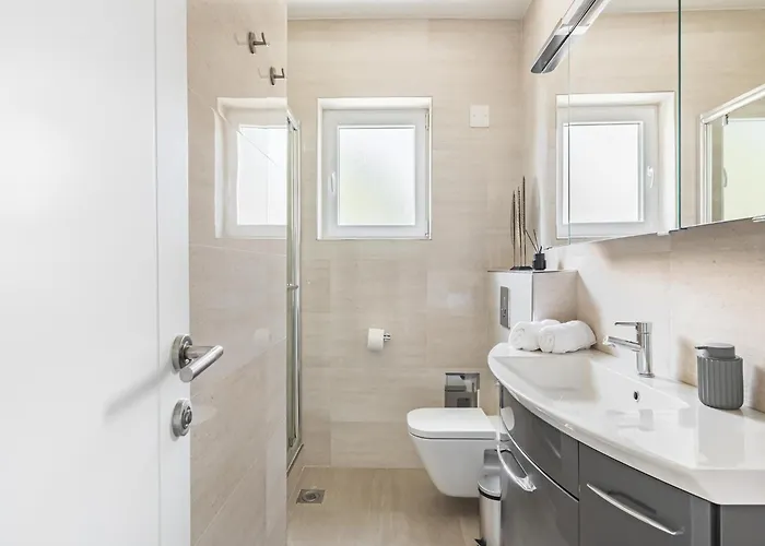 5 Km From S Center Lägenhet Trogir