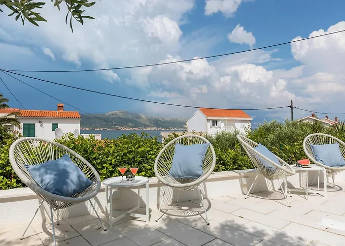 5 Km From S Center * Trogir